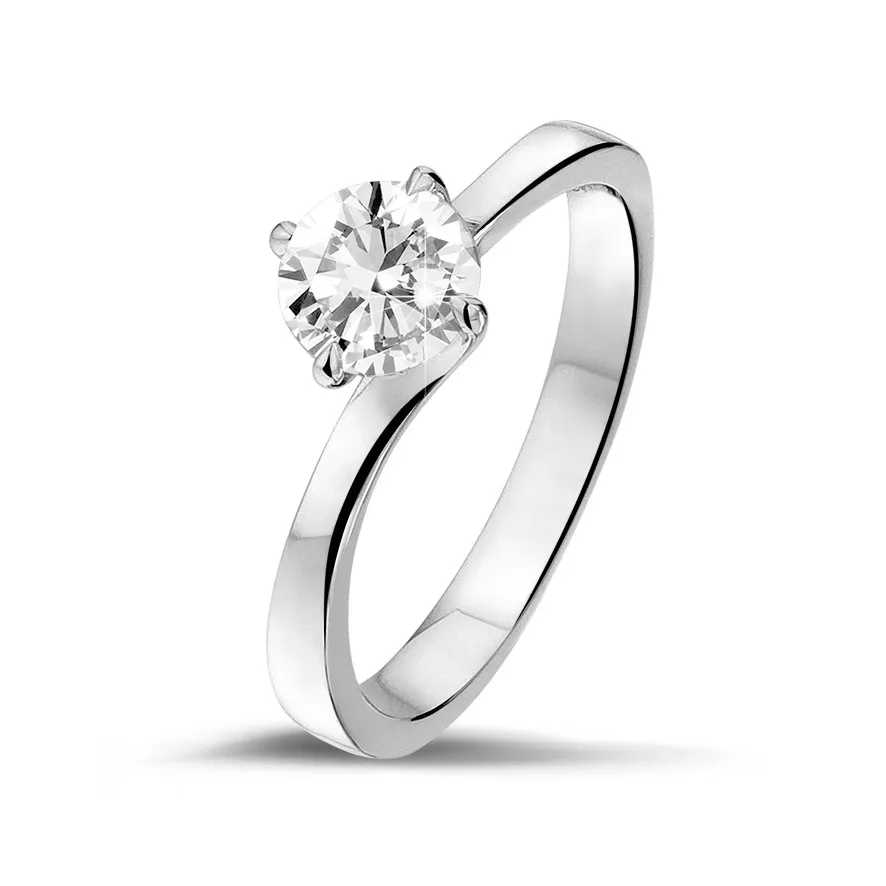 0.70 quilates anillo solitario diamante de oro blanco 