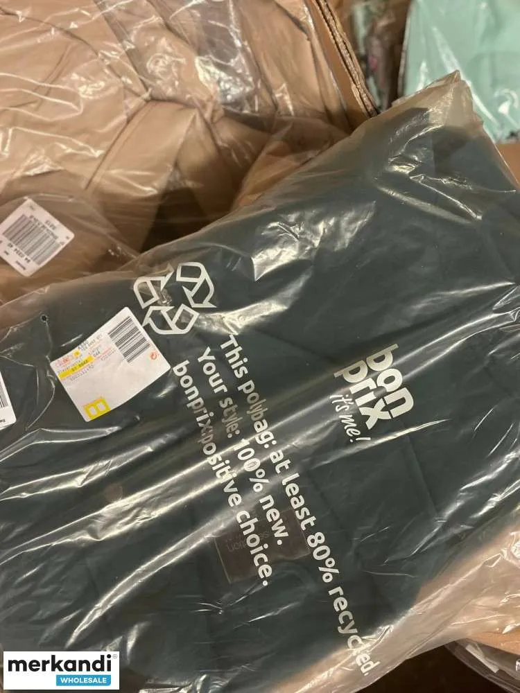 1.95 € por unidad, Empresa de venta por correo, A Mercancías, Ropa Amplia selección de ropa en stock al por mayor, stock restant