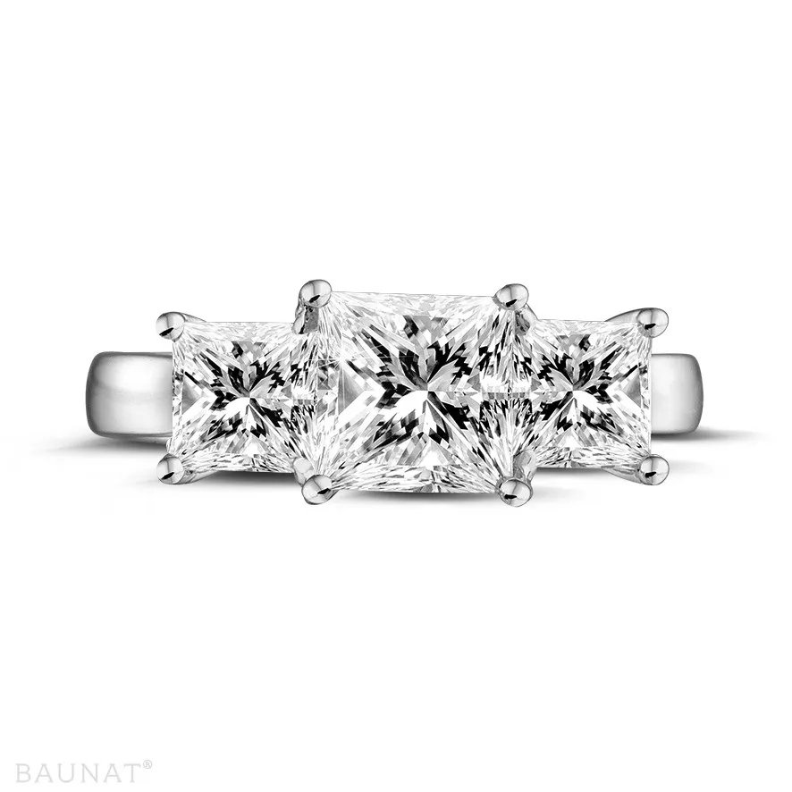 2.00 quilates anillo trilogía en oro blanco con diamantes talla princesa 