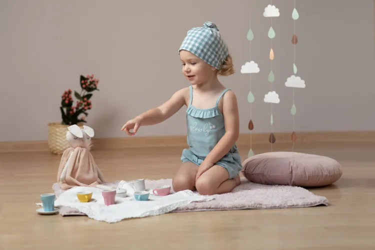 Body de tirantes verde niña colección Sweet Cherry