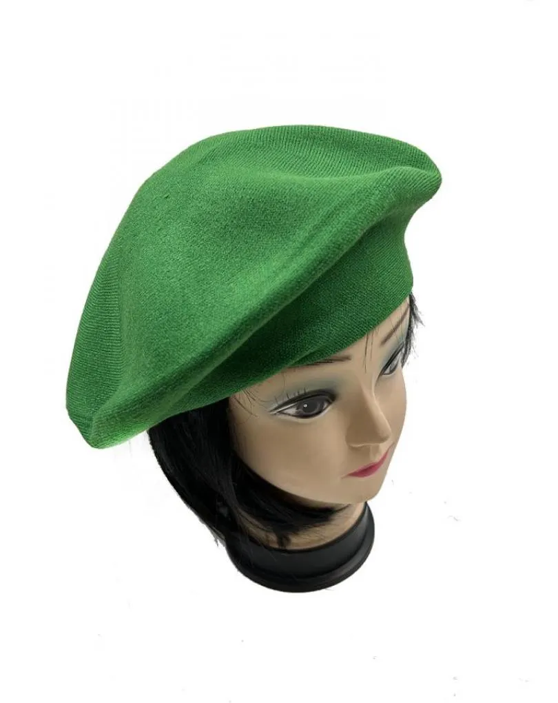 BOINAS VERDES ESMERALDA MUJER PARA LUCIR CHIC ESTE INVIERNO