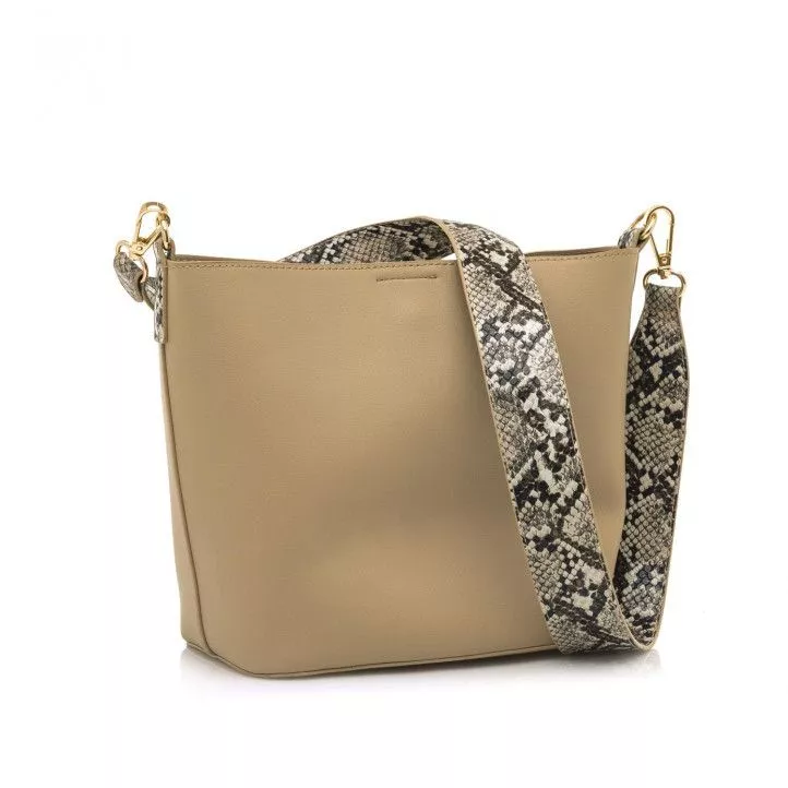 bolsos Maria Mare marrón con otro bolso en el interior y asa con estampado de serpiente