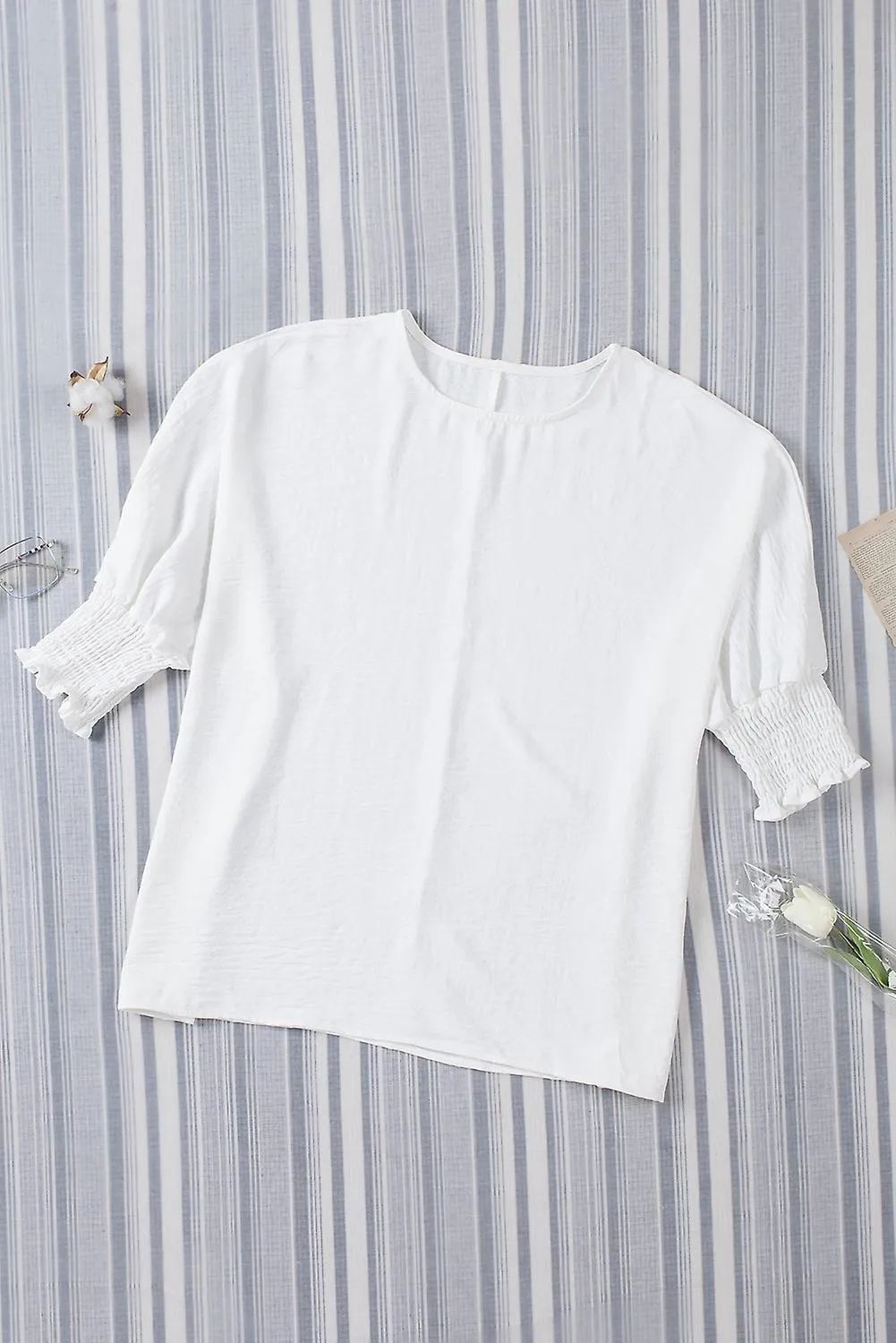 Camiseta de muñeca blanca para mujer