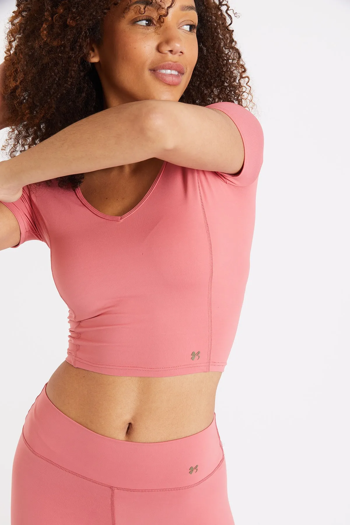Camiseta deportiva rosa mujer Mantra Wellness