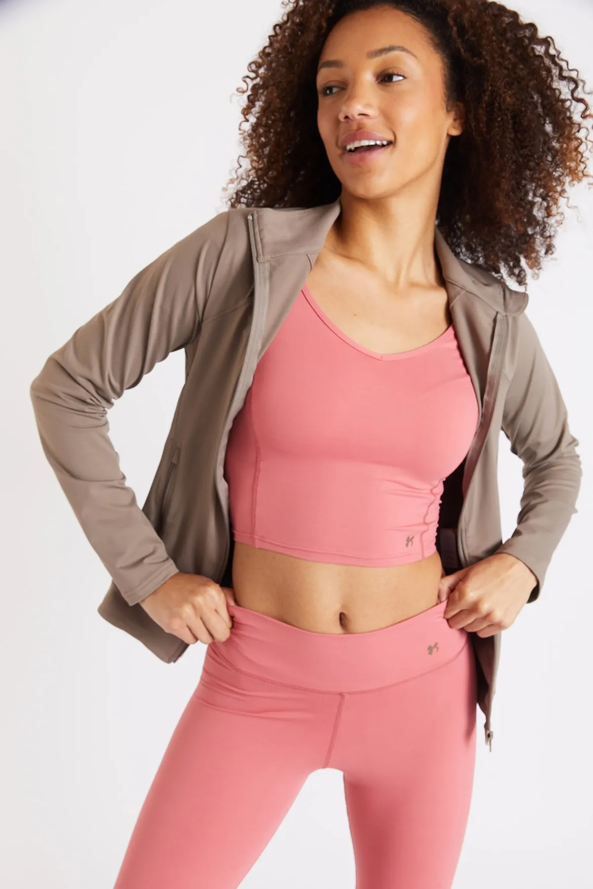 Camiseta deportiva rosa mujer Mantra Wellness