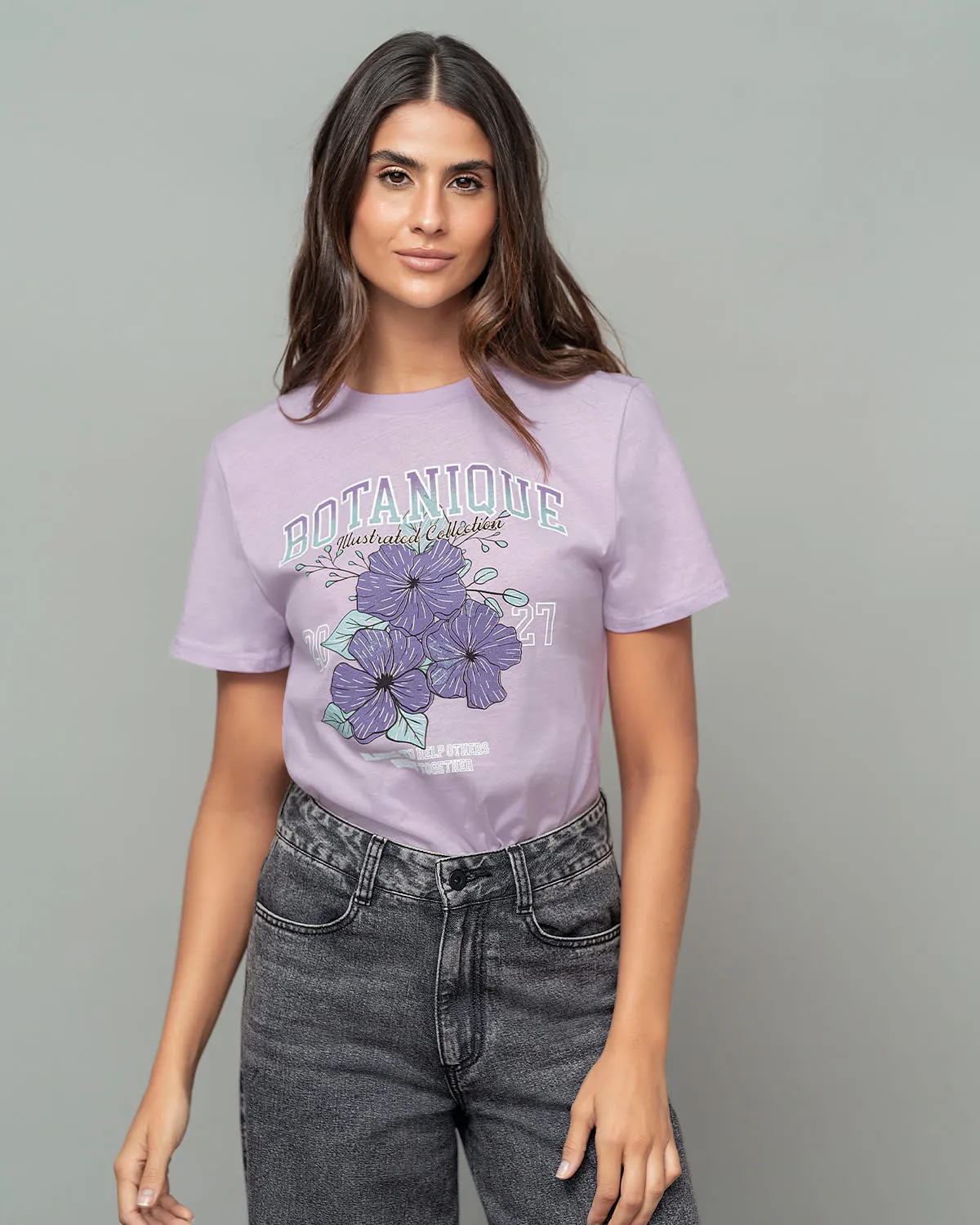 Camiseta en algodón manga corta con estampado localizado