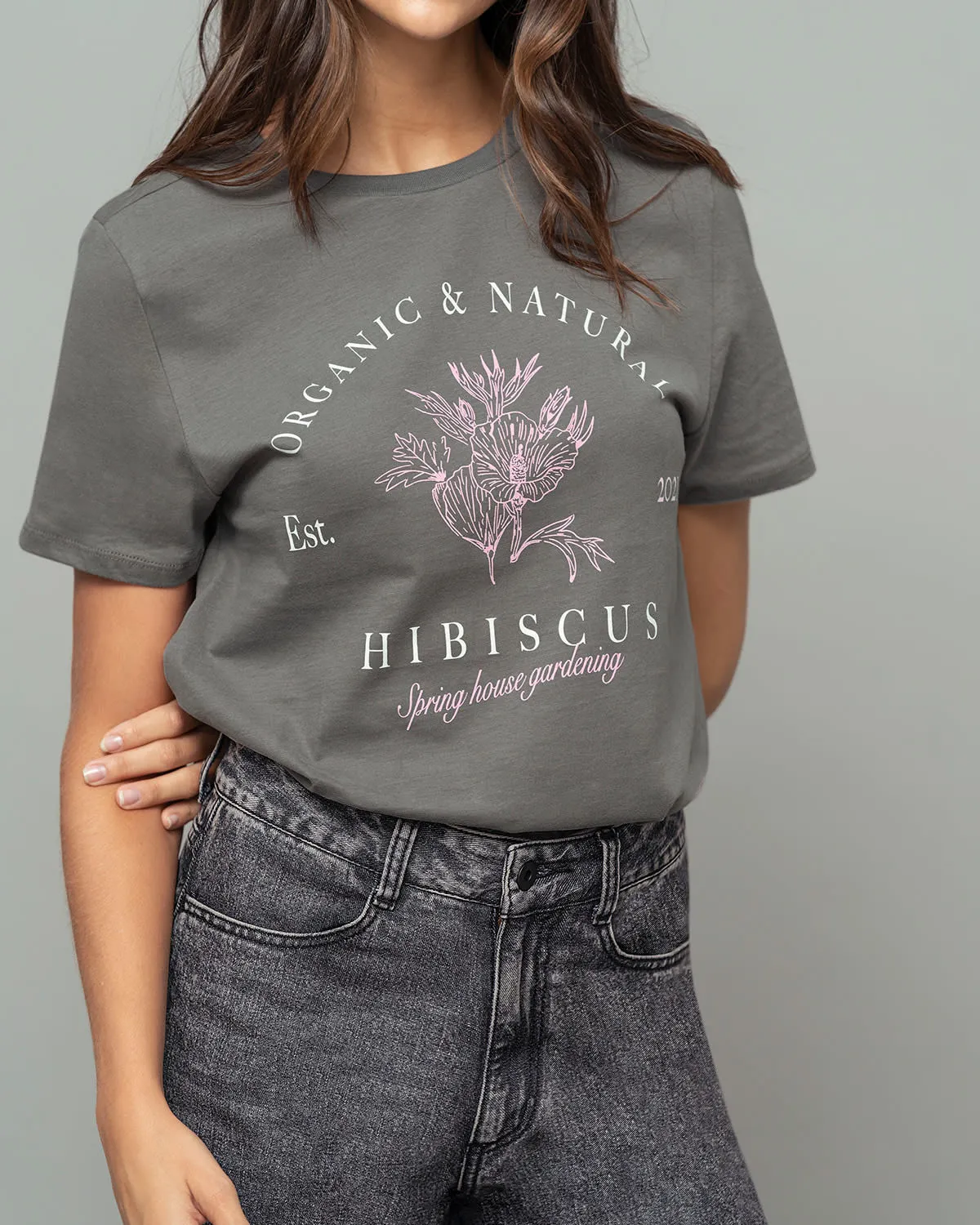 Camiseta en algodón manga corta con estampado localizado