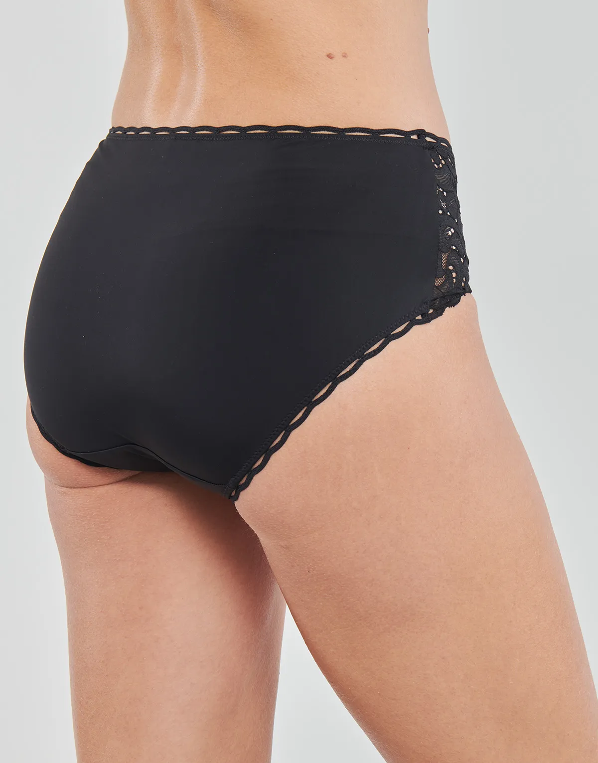 COEUR CROISE