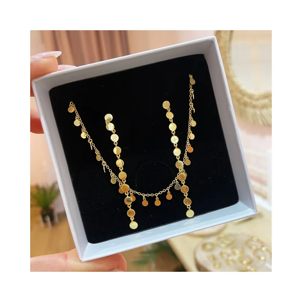 Collar 42 Chapitas Oro