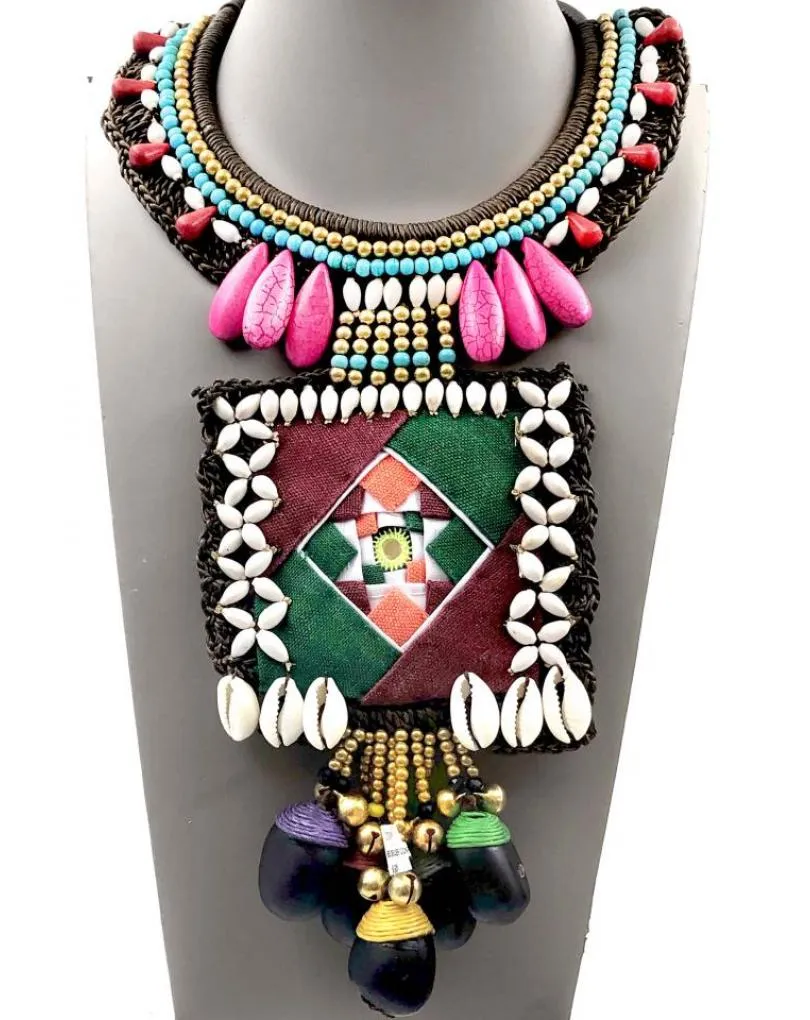 COLLARES BOHO CHIC PARA MUJER CON TELAS VISTOSAS PARA EL VERANO