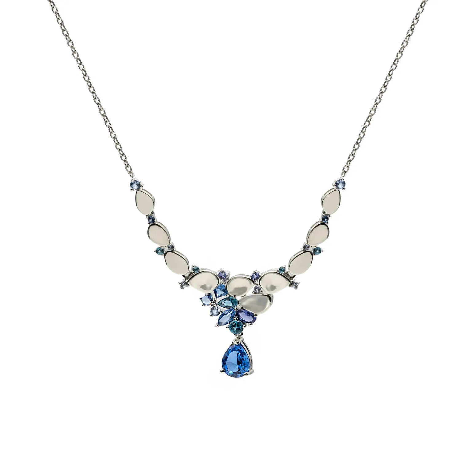 Collares con piedras de colores de tonos azules