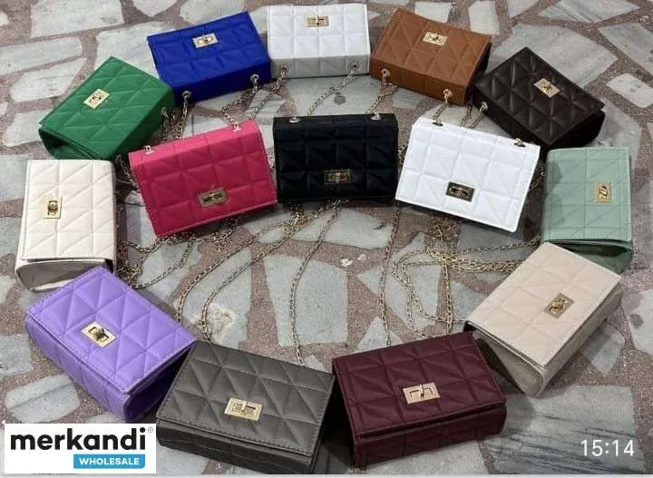 Descubra nuestra selección de bolsos de mujer de la más alta calidad de moda con una variedad de alternativas de color, directam