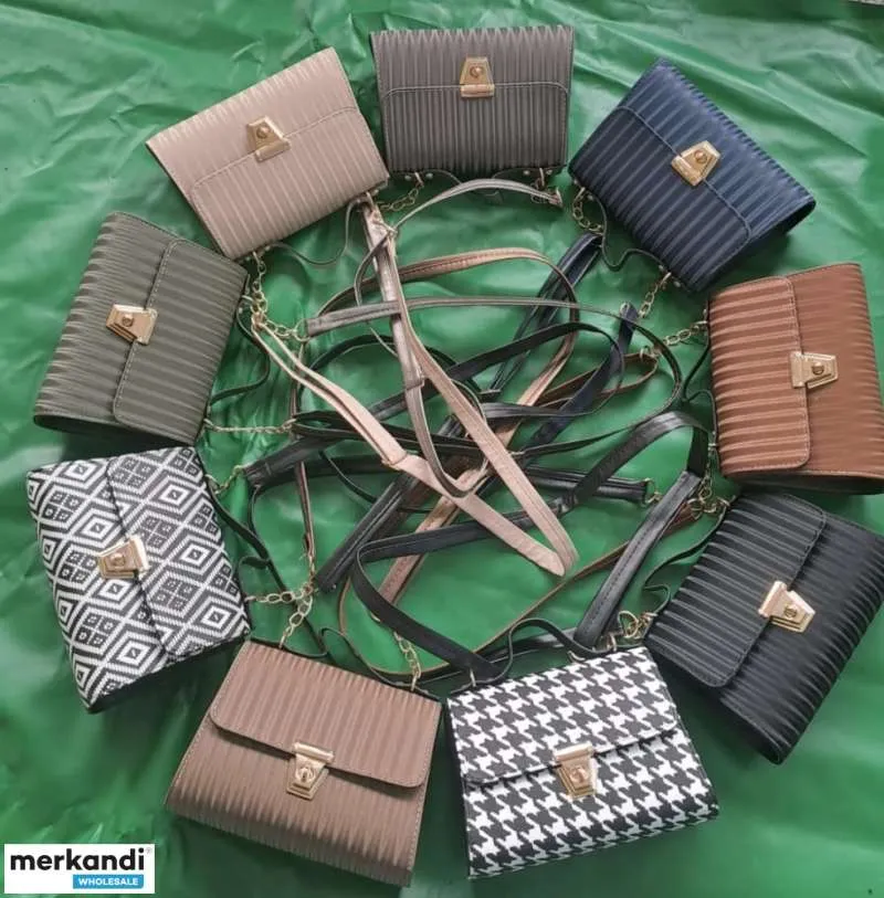 DMY venta al por mayor de bolsos de mujer con una variedad de alternativas de colores y modelos.