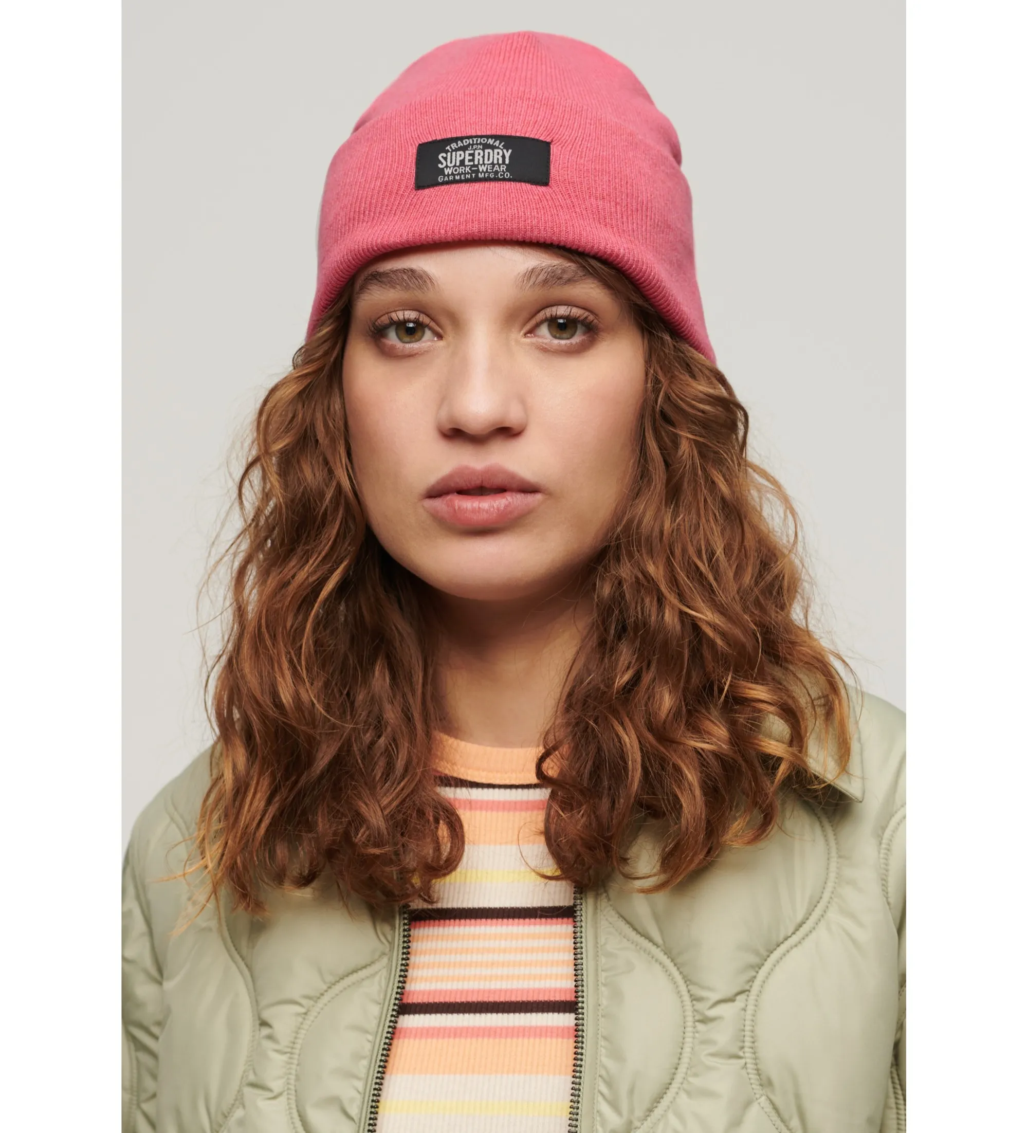 Gorro clásico de punto rosa