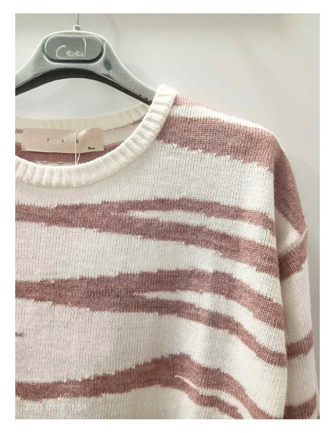 JERSEY CON ESTAMPADO A RAYAS PAN