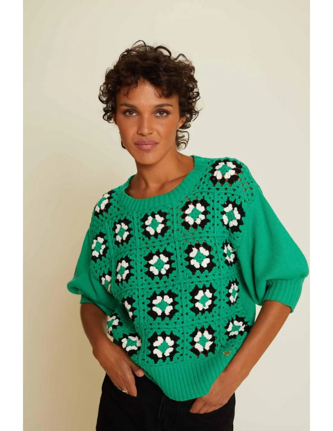 JERSEY DE CROCHET FLORAL VERDE ORFEO GABI