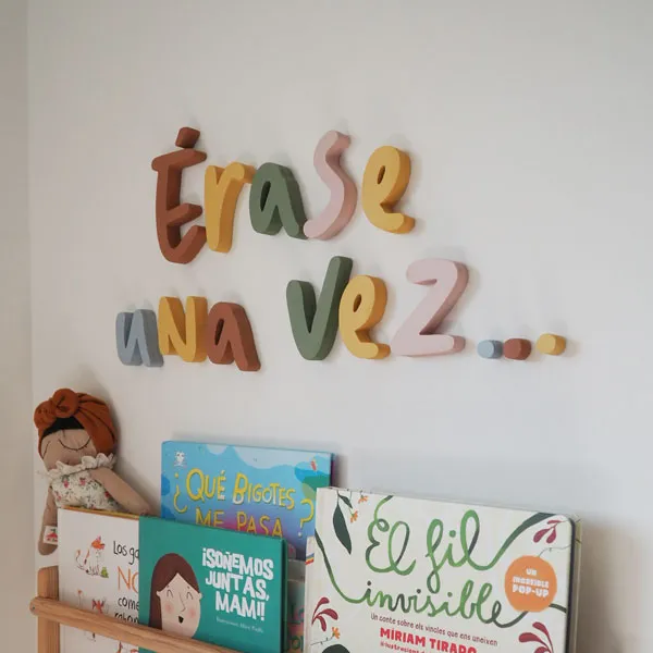Letras de Pared – Érase Una Vez