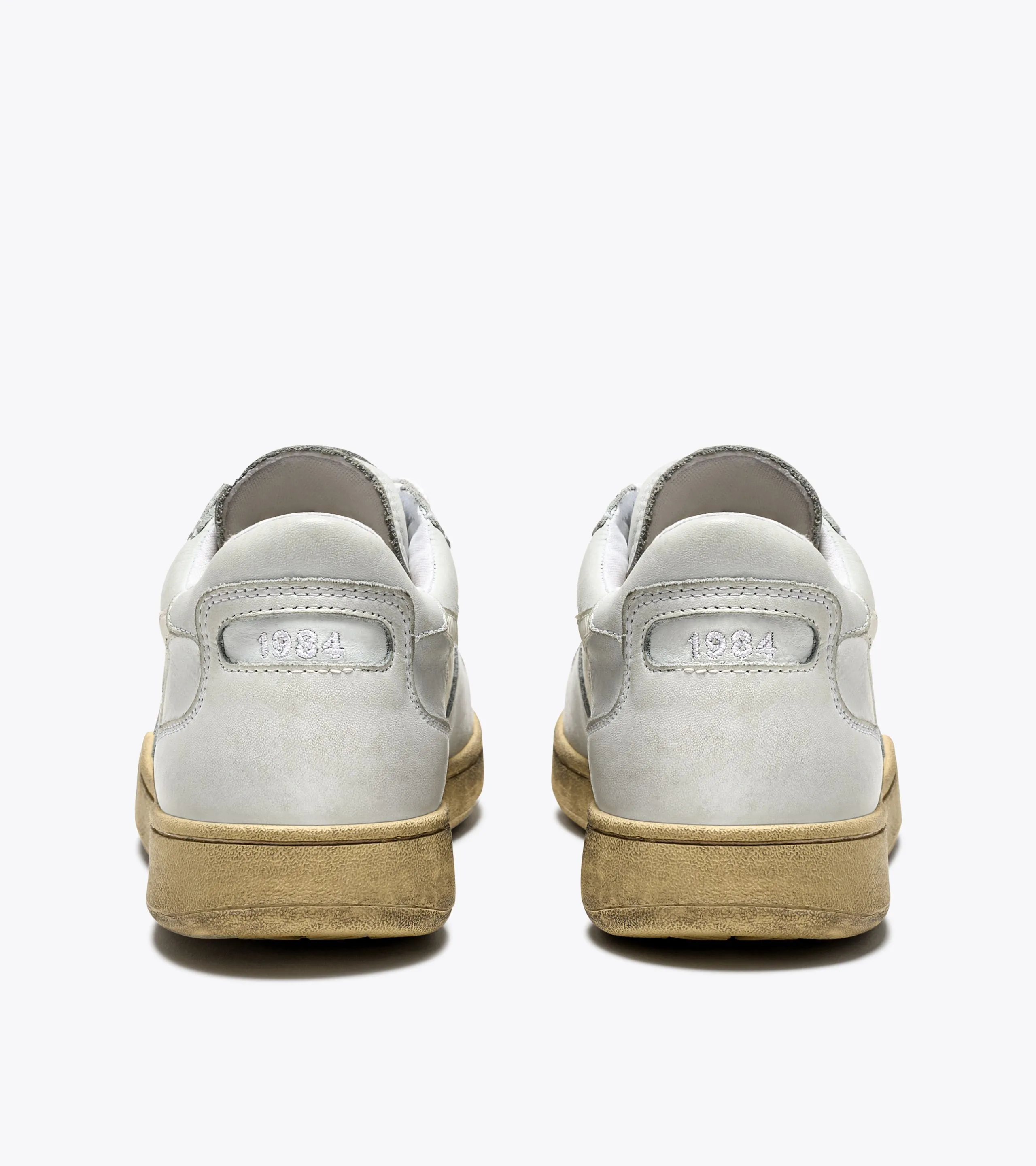 MI BASKET LOW USED ZAPATILLAS HERITAGE  GENDER NEUTRAL