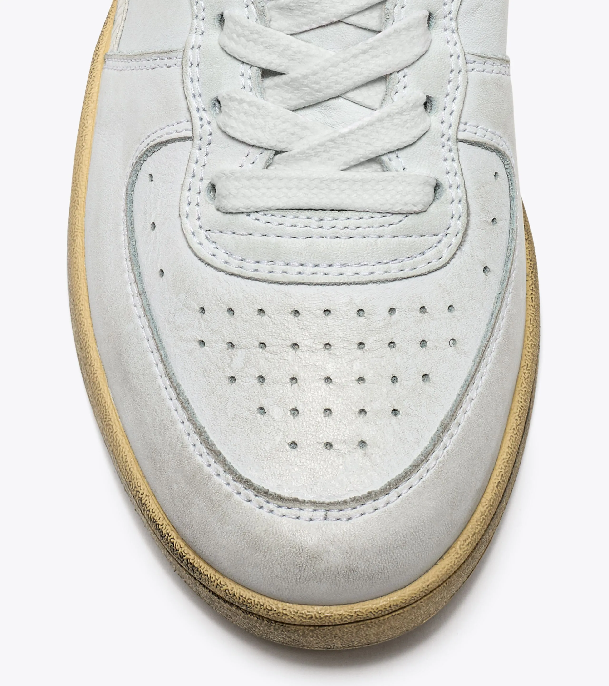 MI BASKET LOW USED ZAPATILLAS HERITAGE  GENDER NEUTRAL