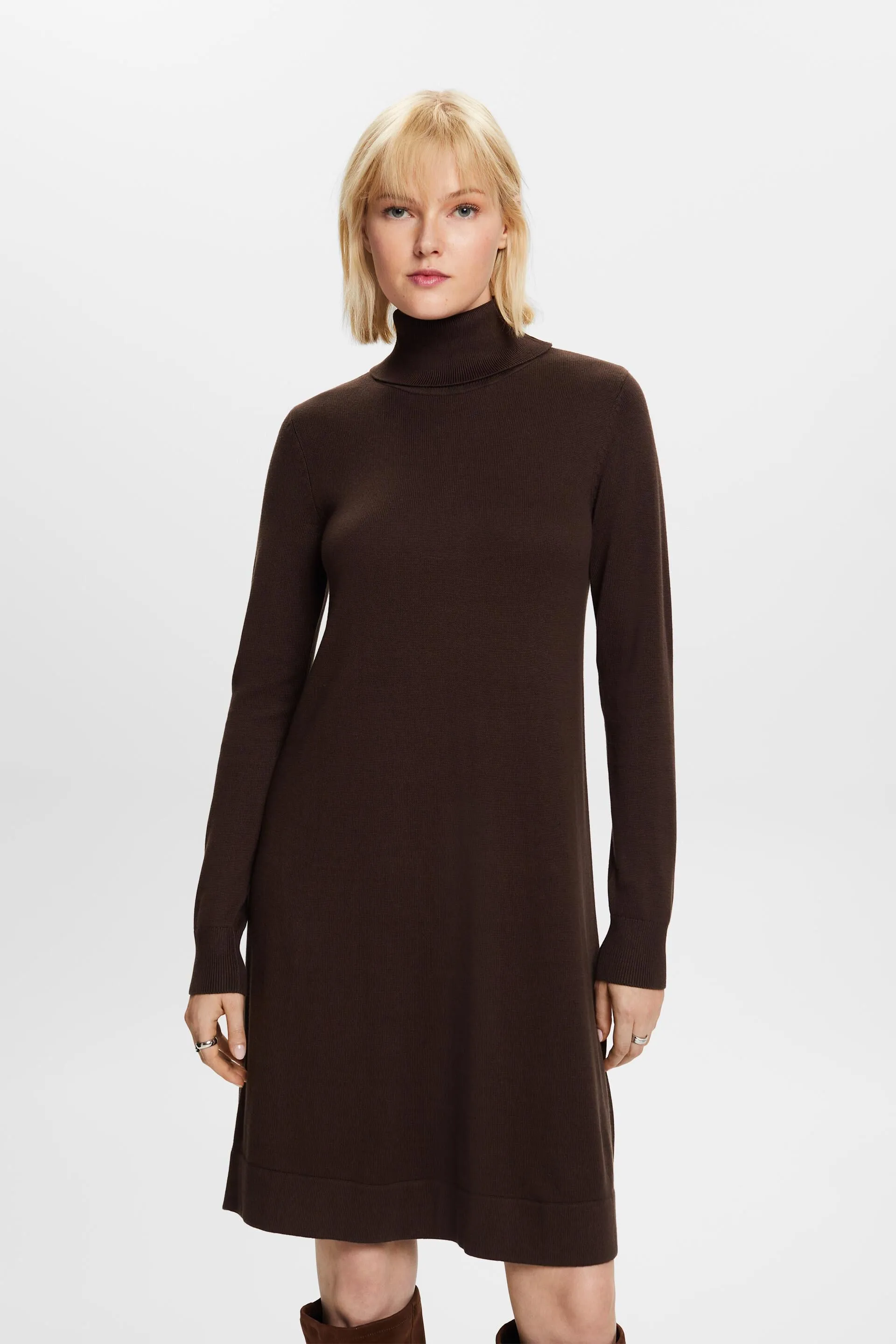 Minivestido de punto con cuello alto