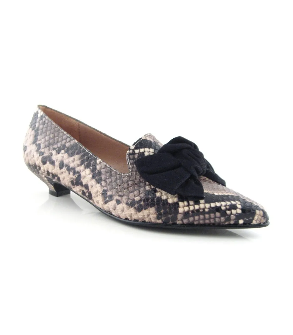 Mocasín con lazo de tacón bajo