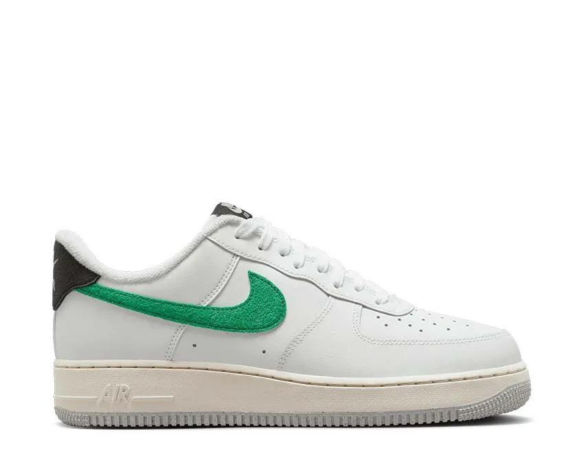 Nike Air Force 1 '07