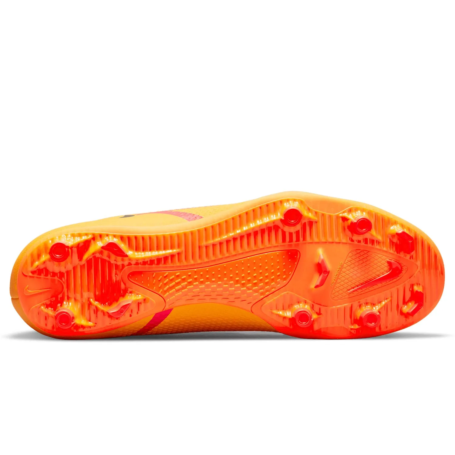 Nike Phantom GT2 Club DF MG