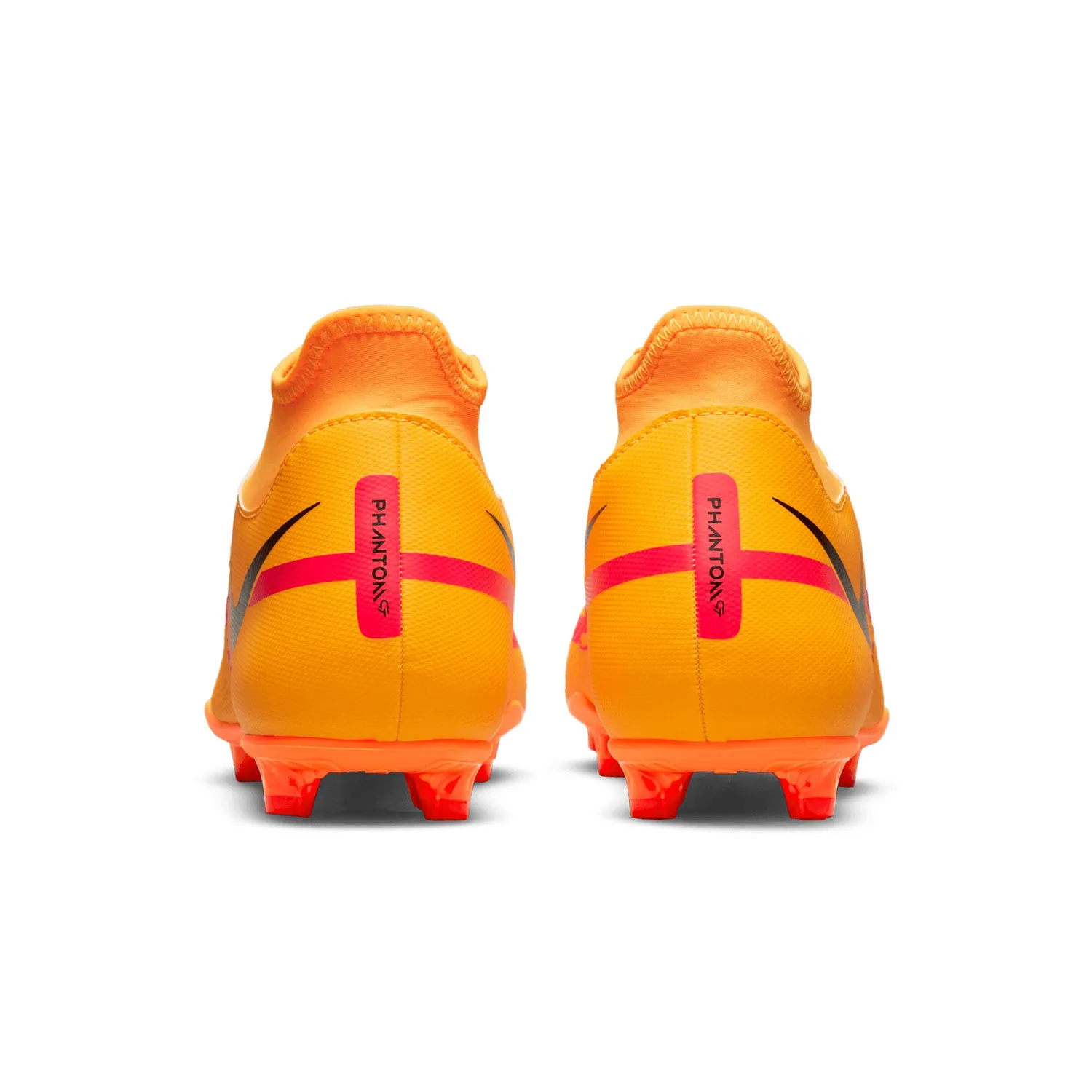 Nike Phantom GT2 Club DF MG