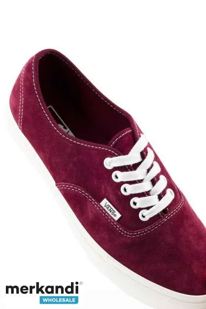 OFERTA DE LOTE DE CALZADO MARCA VANS EN DOS MODELOS DISTINTOS