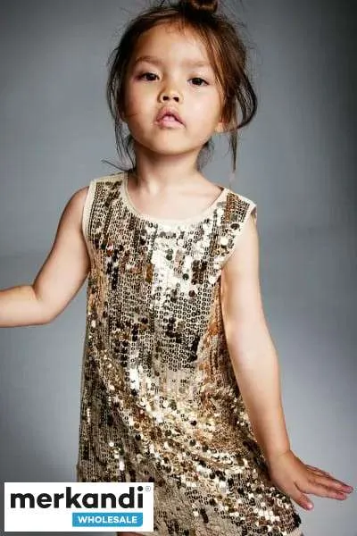 PAQUETE MULTITEMPORADA DE GRADO A DE H&M PARA MUJERES Y NIñOS  ROPA VARIADA