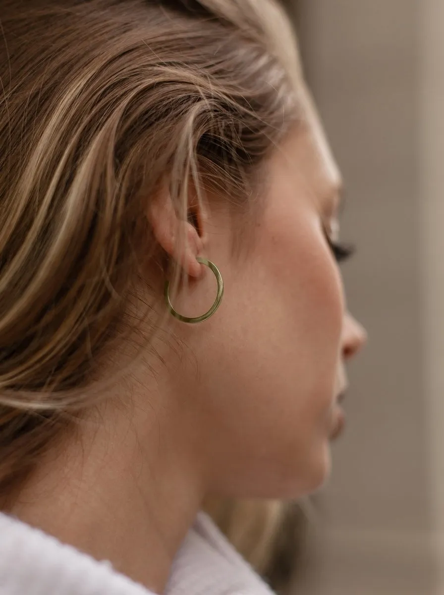 Pendientes aro de plata baada en oro diseo clásico y elegante