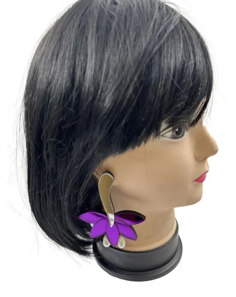 PENDIENTES DE DISEÑO PARA MUJER, MODELO DALIA PURPURA