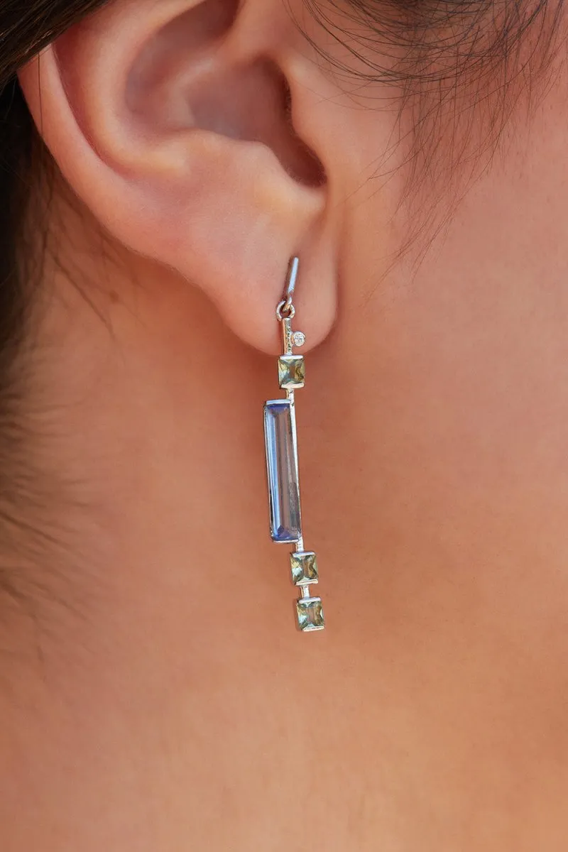 Pendientes largos finos de plata diseo simétrico