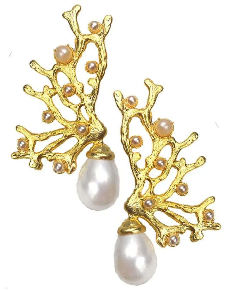 PENDIENTES PARA MUJER DE PERLAS CON PRECIOSO DISEÑO DORADO