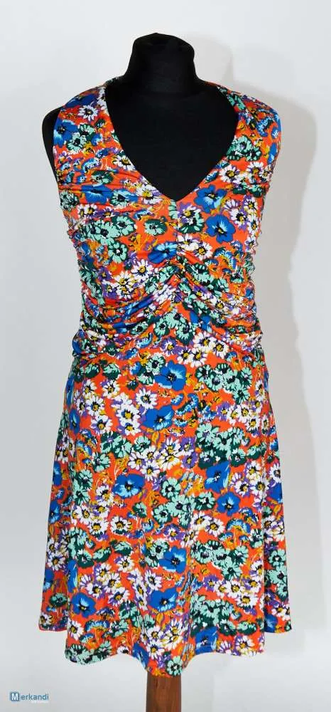PIAZZA ITALIA COLECCIóN OUTLET DE ROPA DE MUJER  1617 KG EMBALAJE