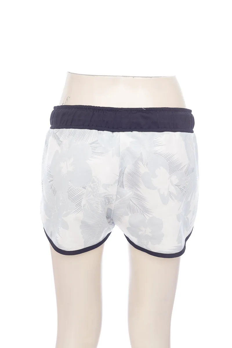 ROPA DEPORTIVA / SALIDA DE BAñO COLOR BLANCO  ADIDAS