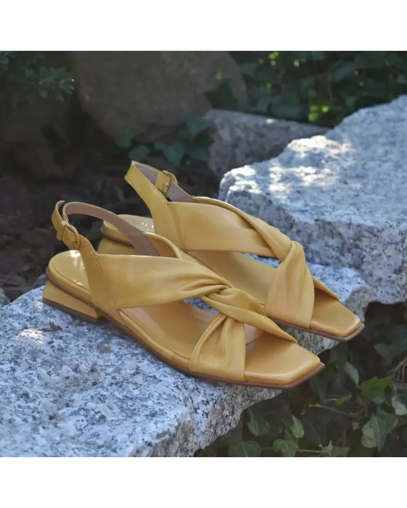 Sandalia de PIEL tacón bajo MARLINA 27003