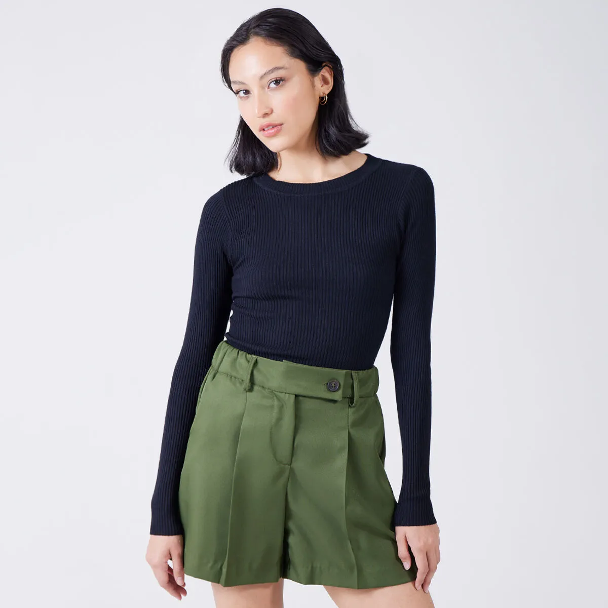 Short Tiro Alto Con Pinzas