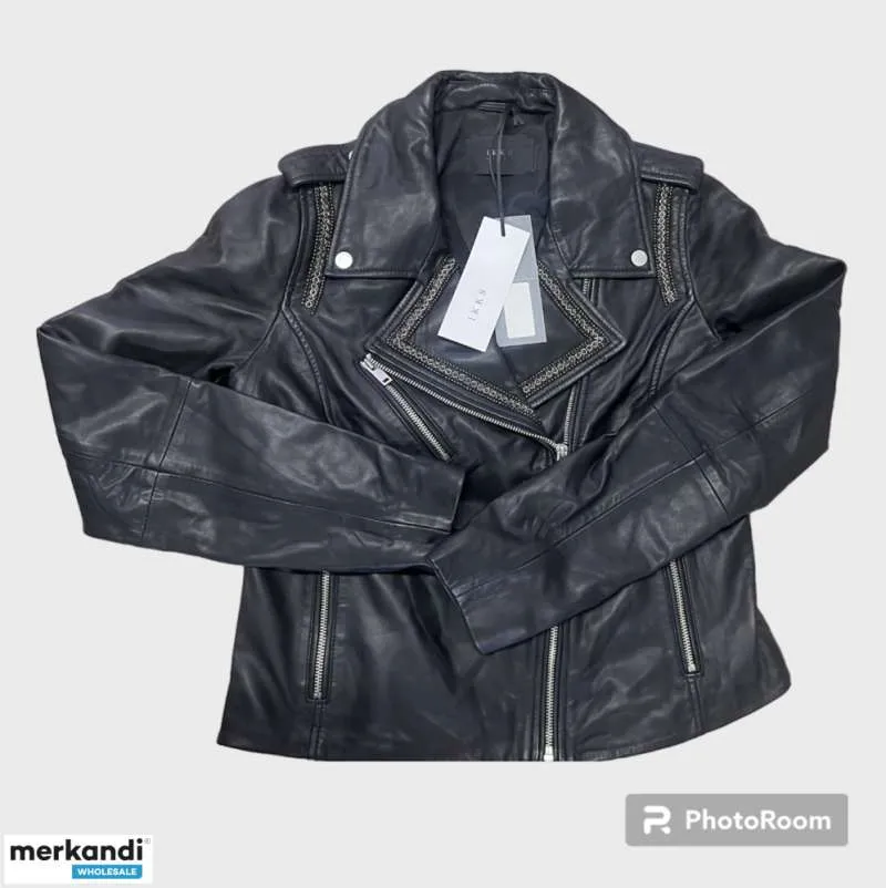STOCK DE ROPA IKKS PREMIUM GRADO B PARA MUJERES Y HOMBRES: MEZCLA VERANOINVIERNO