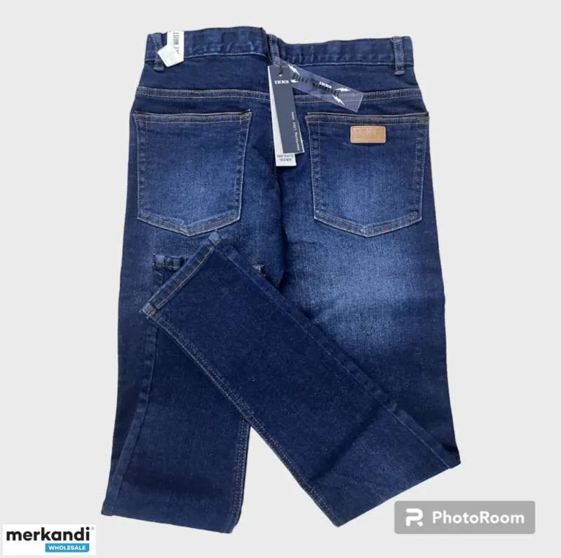 STOCK DE ROPA IKKS PREMIUM GRADO B PARA MUJERES Y HOMBRES: MEZCLA VERANOINVIERNO