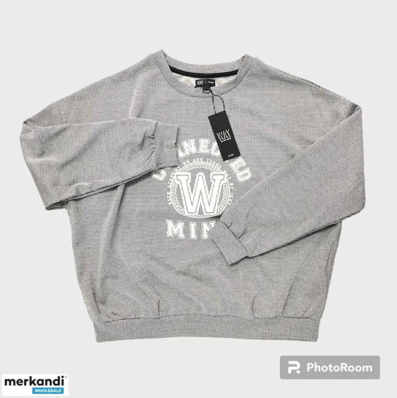 STOCK DE ROPA IKKS PREMIUM GRADO B PARA MUJERES Y HOMBRES: MEZCLA VERANOINVIERNO