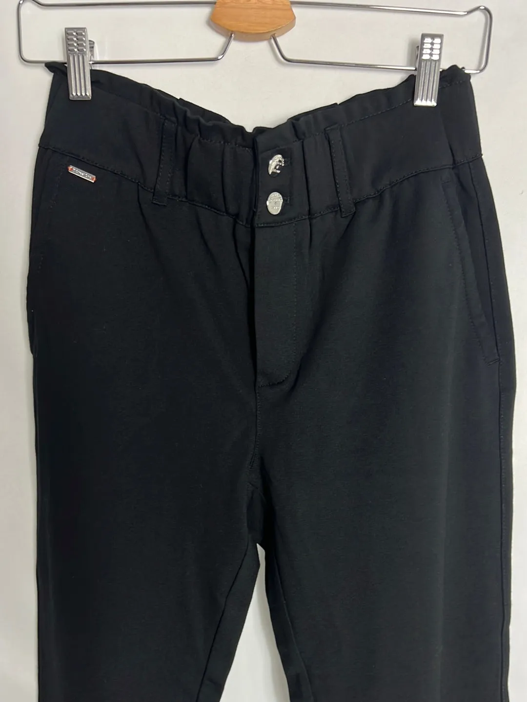 STREETONE. Pantalón negro estilo jogger. detalles naranjas. T 36