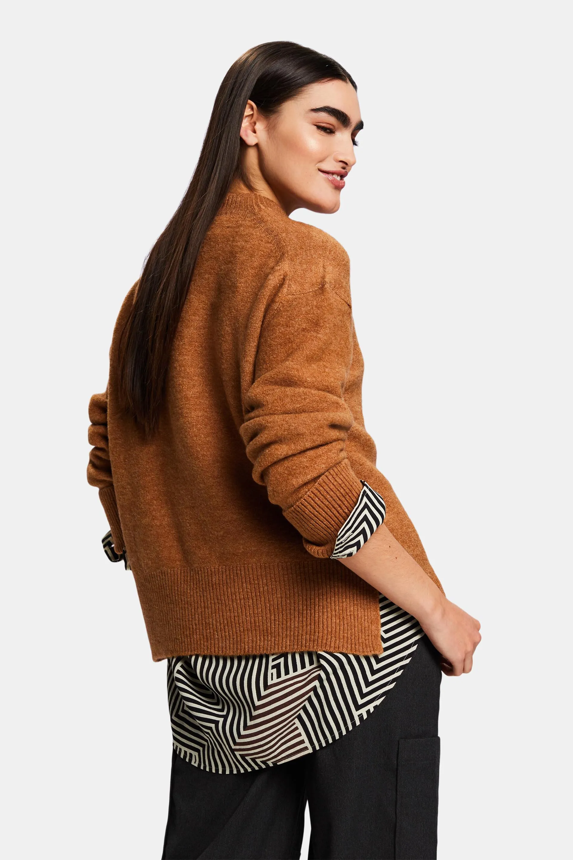 Sudadera con cuello alto
