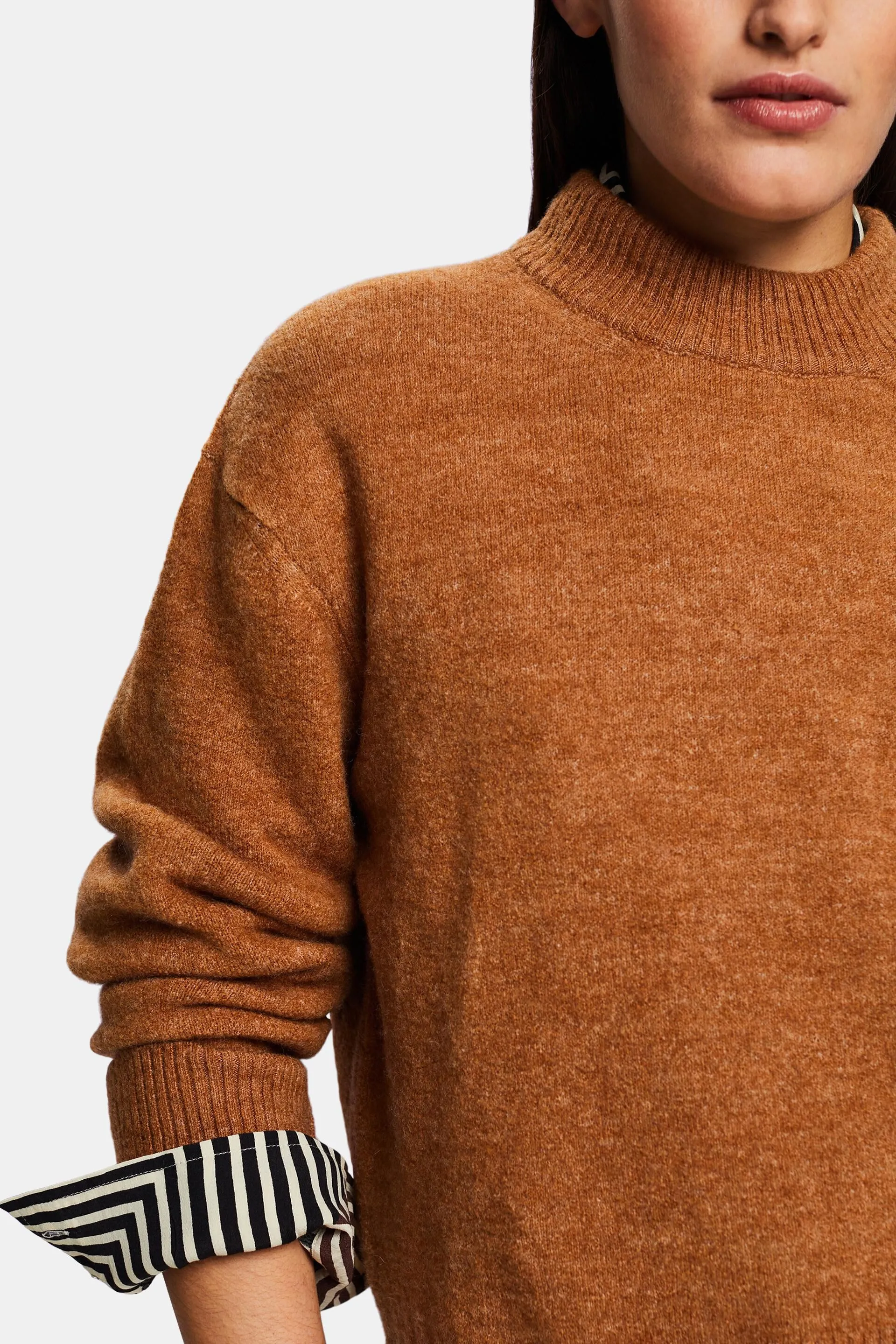 Sudadera con cuello alto