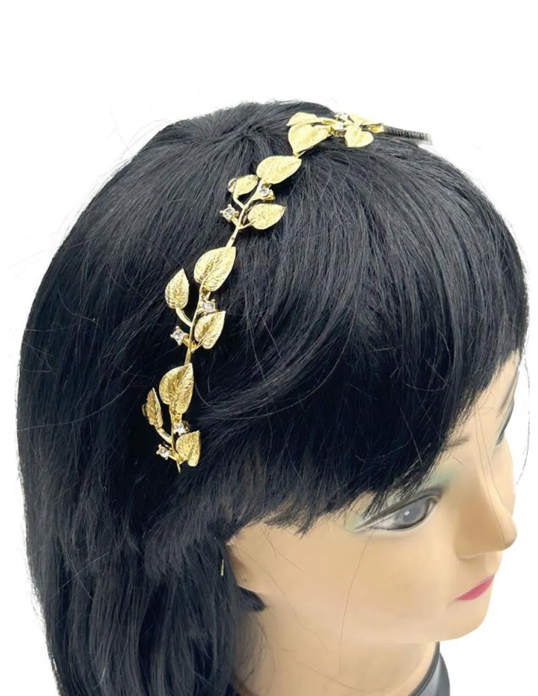 TOCADOS DE DIADEMA DORADA PARA INVITADAS DE BODAS Y EVENTOS