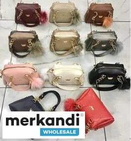 Venta al por mayor de bolsos de mujer en una variedad de colores y modelos que se adaptan a tus necesidades