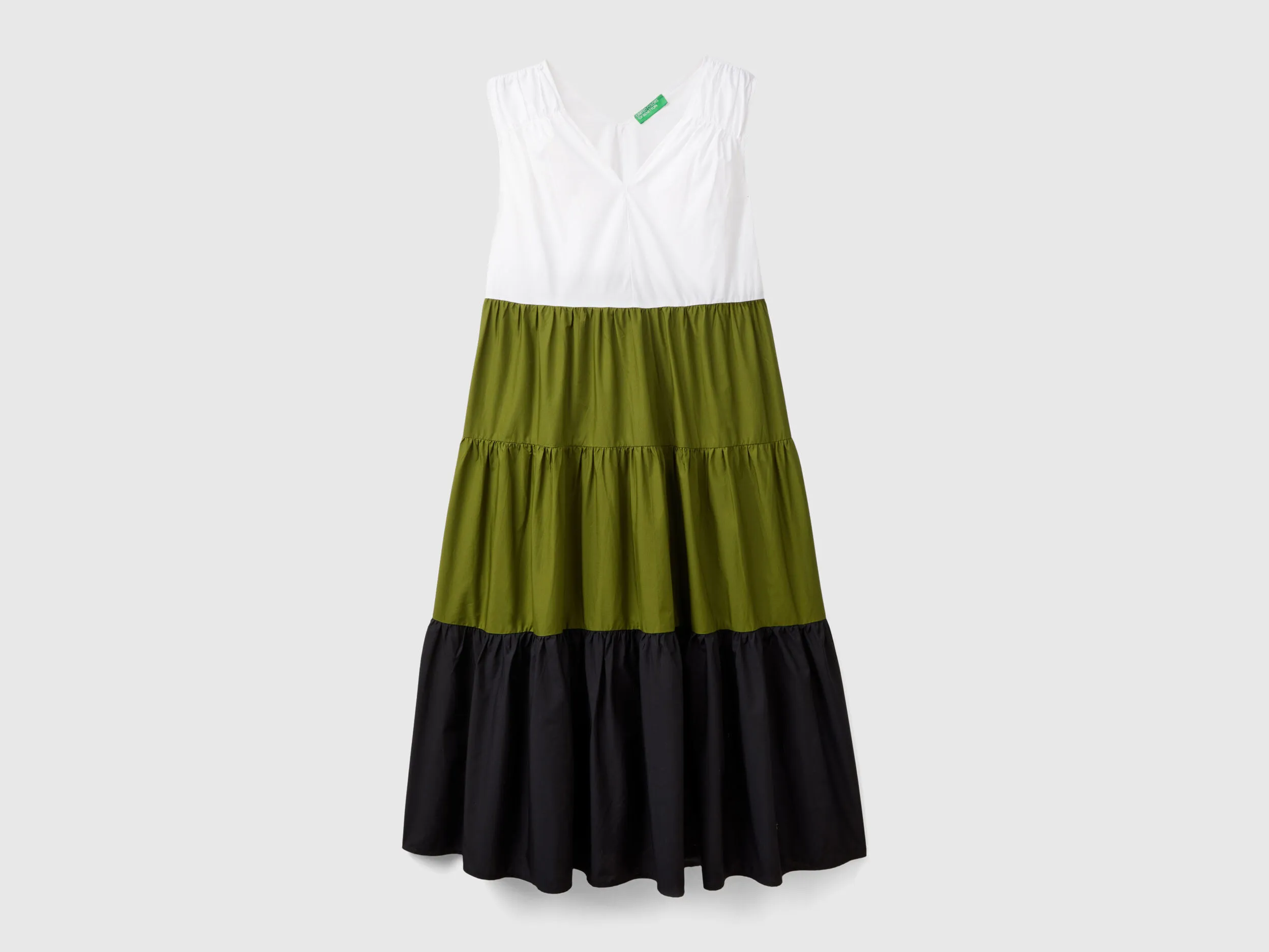 Vestido color block con volantes