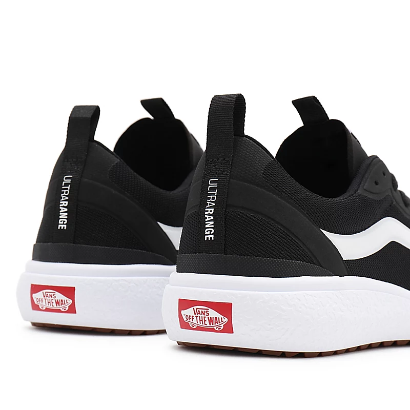 Zapatillas VANS cómodas Sneakers deporte hombre ULTRARANGE EXO black Modelo: VN0A4U1KBLK negras suelas blancas