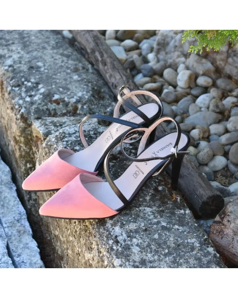Zapato destalonado tacón alto