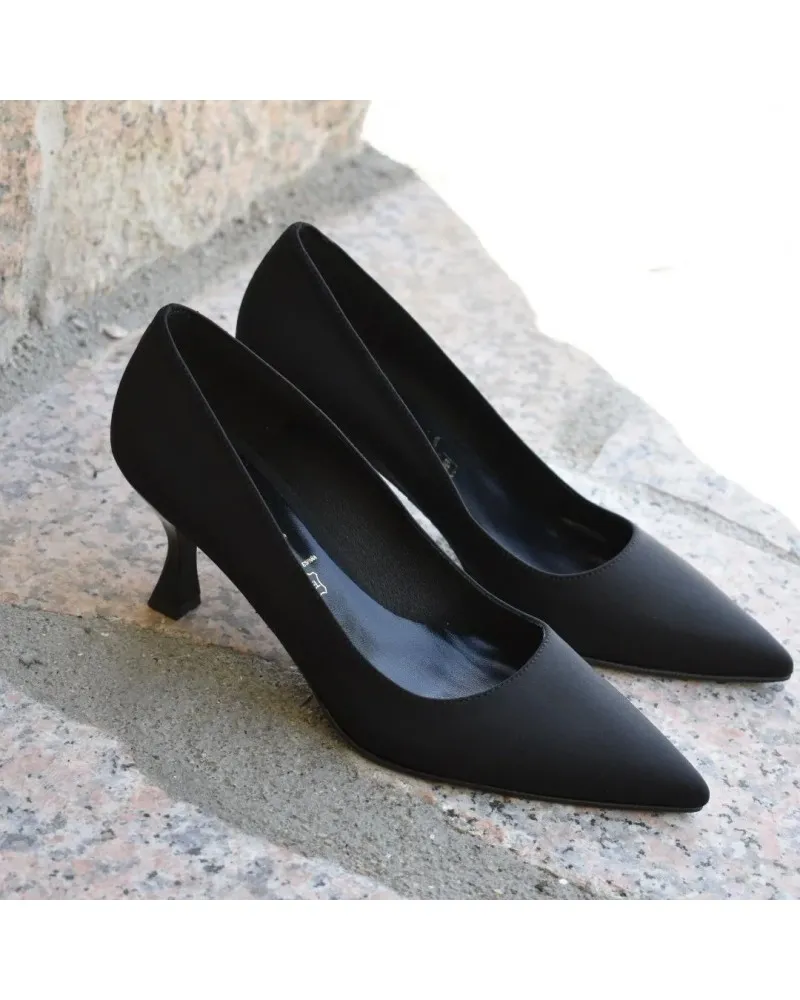 Zapato salón NEGRO DANIELA VEGA TACÓN BAJO 2204